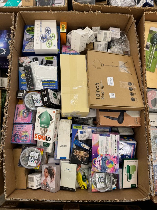 Amazon paleta 51 — mix zboží, 110 kg