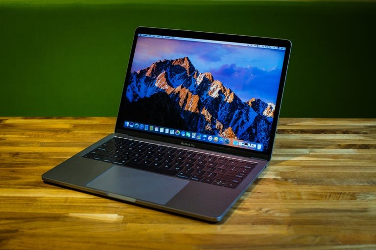 Apple MacBook Pro (13" 2016, 4 TBT3) — Zdjęcie poglądowe — kolor może się różnić